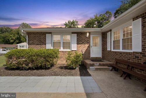 5 Sumner Ct, FREDERICKSBURG, VA, 22407-6829 | Card Image
