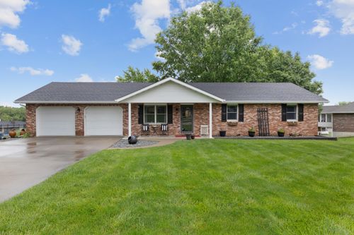 109 N Linnwood Dr, Linn, MO, 65051-9707 | Card Image