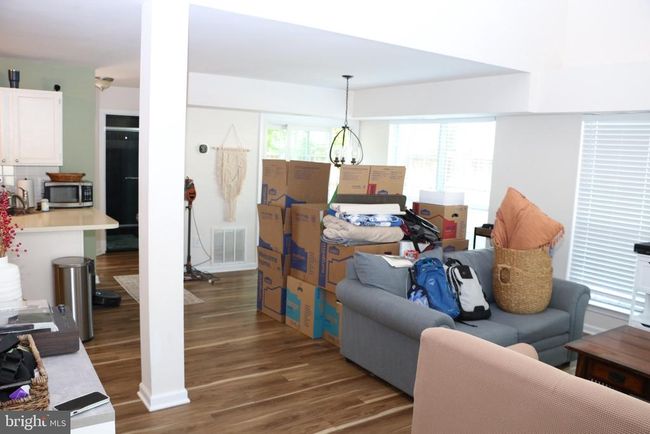 6215 Stonepath Cir, Townhouse with 2 bedrooms, 2 bathrooms and null parking in CENTREVILLE VA | Image 7