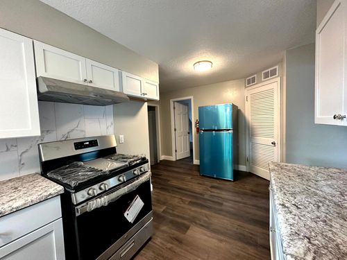 2804 E 44th St, Minneapolis, MN, 55406-3714 | Card Image