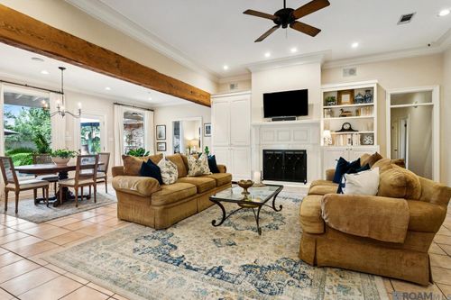 3339 Tezcucco Dr, Baton Rouge, LA, 70820-5011 | Card Image