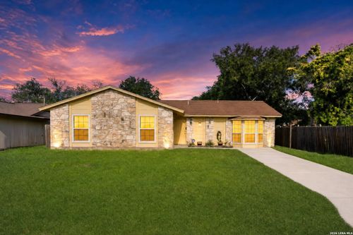 5867 Cliffbrier Dr, San Antonio, TX, 78250-3935 | Card Image