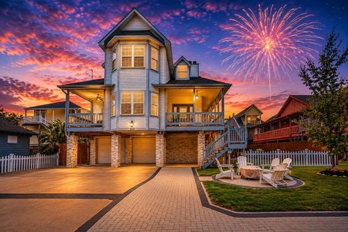 920 Grove Rd, Clear Lake Shores, TX, 77565-2505 | Card Image