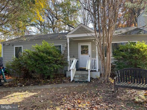 11415 Fairfax Station Rd, FAIRFAX STATION, VA, 22039-1120 | Card Image