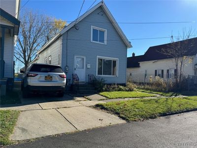 89 Jones Street, House other with 5 bedrooms, 2 bathrooms and null parking in Buffalo NY | Image 2