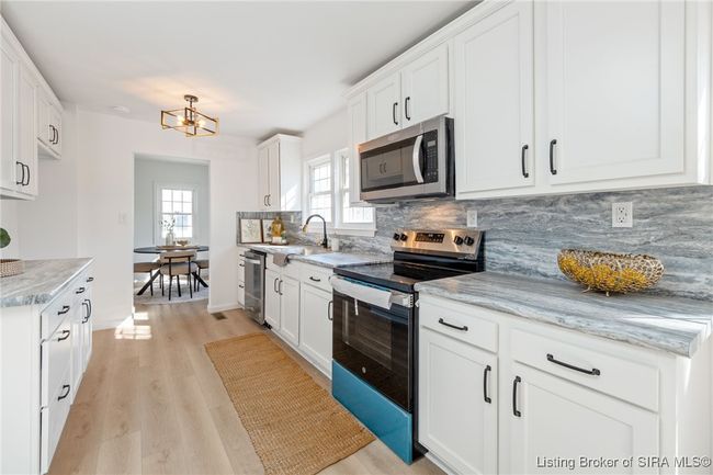 429 S Sycamore St, Home with 3 bedrooms, 2 bathrooms and null parking in Paoli IN | Image 12