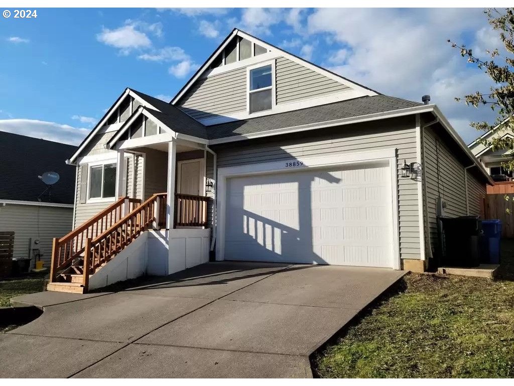 Jerger St, Sandy, OR 97055