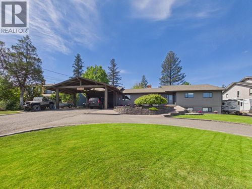 33 Fairview Dr, Williams Lake, BC, V2G4K9 | Card Image