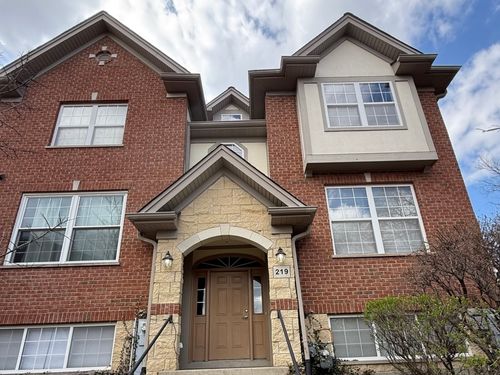 219 River Front Dr, Mount Prospect, IL, 60056-1993 | Card Image