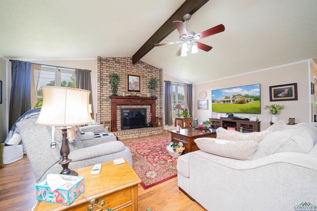 204 Rusty Ln, House other with 3 bedrooms, 2 bathrooms and null parking in Gladewater TX | Image 7