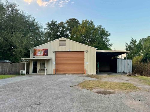 230 Hebert St, Bridge City, TX, 77611-4125 | Card Image