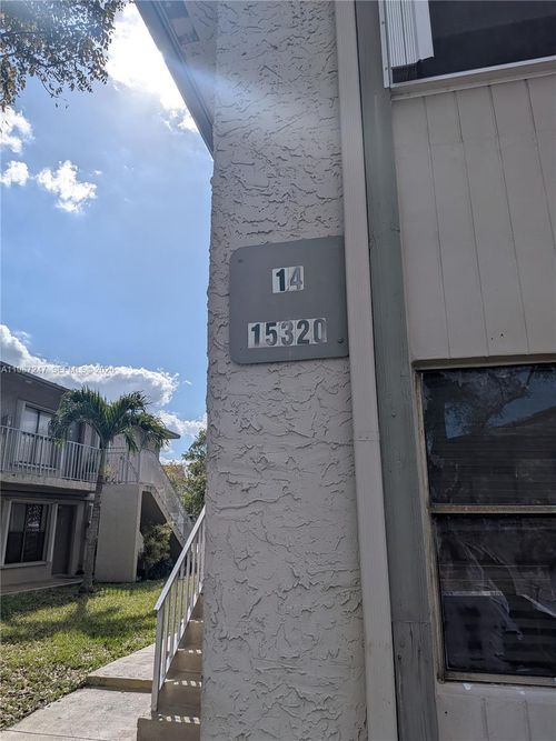 apt-14-15320 Sunset Dr, Miami, FL, 33193-1613 | Card Image