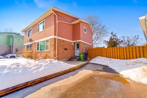 93 Bradstone Sq, Scarborough, ON, M1B1W1 | Card Image