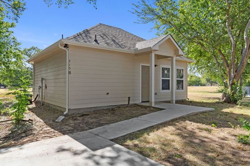 b-315 S Bradshaw St, Denton, TX, 76205-6286 | Card Image