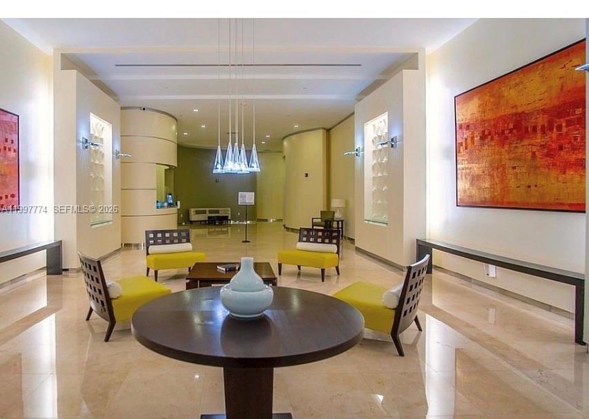 Residential in Miami 4