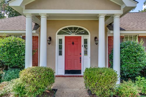415 Hemlock Dr, Flowood, MS, 39232-7610 | Card Image