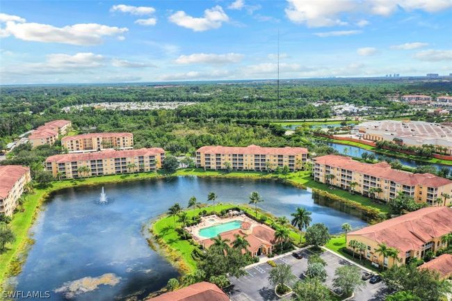 APT-646 - 8550 Kingbird Loop, Condo with 2 bedrooms, 2 bathrooms and null parking in ESTERO FL | Image 31