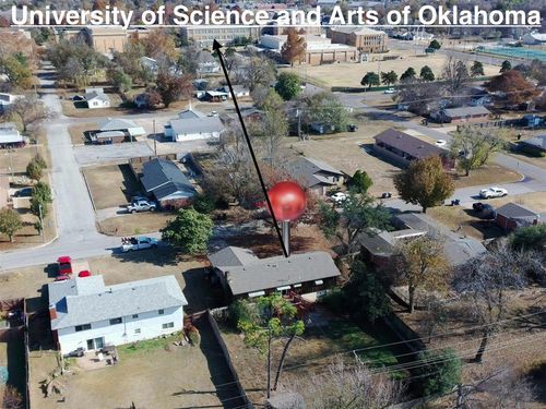 1904 S 21st St, Chickasha, OK, 73018-5229 | Card Image
