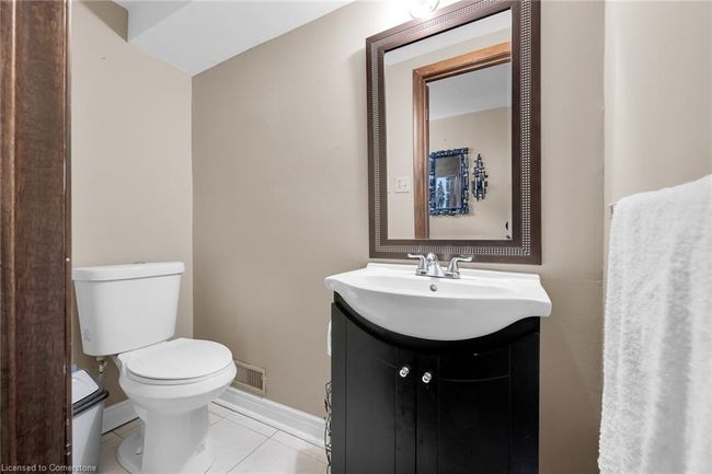 11 Algonquin Crt, House other with 3 bedrooms, 2 bathrooms and 3 parking in Hamilton ON | Image 22