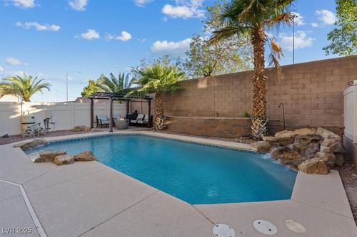 8325 Winterchase Pl, Las Vegas, NV, 89143-6414 | Card Image