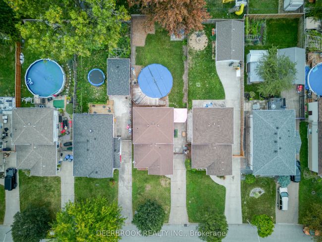 2620 Allyson Ave, House other with 4 bedrooms, 2 bathrooms and 2 parking in Windsor ON | Image 36
