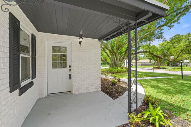 2000 Washington Avenue, House other with 4 bedrooms, 2 bathrooms and null parking in Sanford FL | Image 2