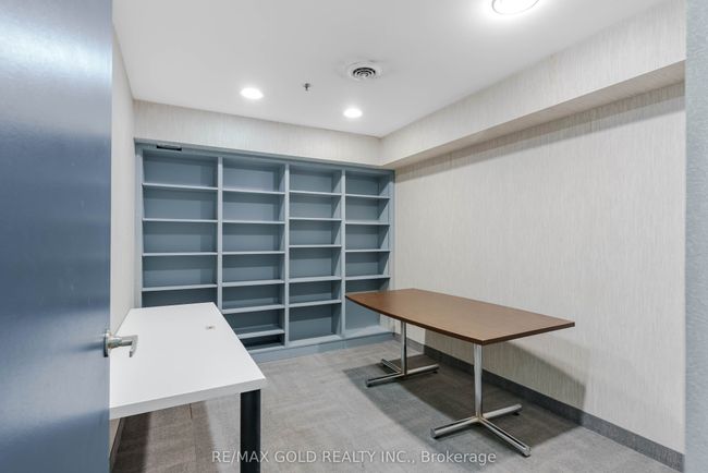 5 - 351 Parkhurst Sq, Home with 0 bedrooms, 1 bathrooms and null parking in Brampton ON | Image 19