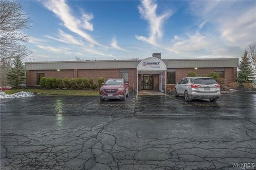 151 John James Audubon Pkwy, Amherst, NY, 14228-1111 | Card Image
