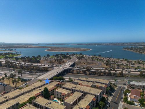 309-2520 Clairemont Dr, San Diego, CA, 92117-6653 | Card Image
