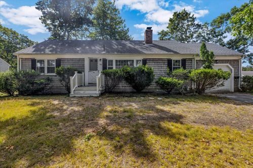 199 Hamden Cir, Hyannis, MA, 02601-5321 | Card Image