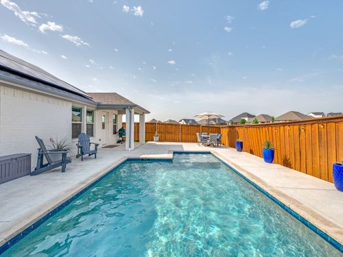 5616 Shannon Creek Rd, Fort Worth, TX, 76126-2645 | Card Image