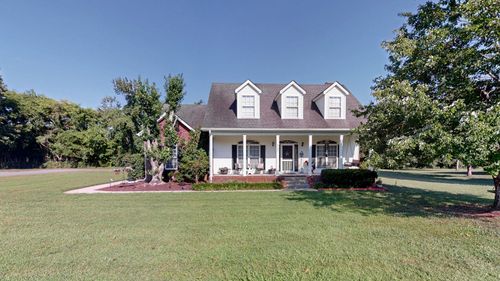 3131 Park Hill Rd, Murfreesboro, TN, 37129-5819 | Card Image