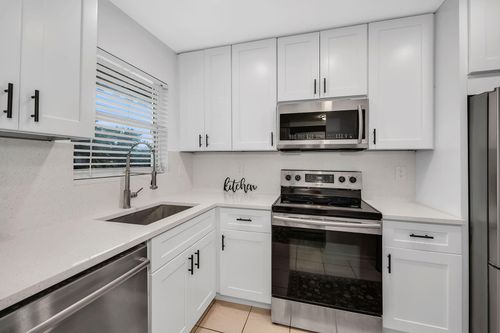 312-499 Forest Lakes Blvd, NAPLES, FL, 34105-2394 | Card Image