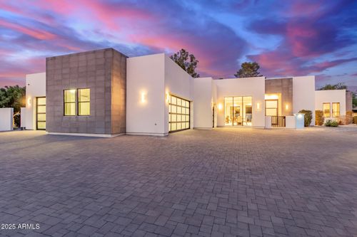 6321 N Camelback Manor Dr, Paradise Valley, AZ, 85253-4113 | Card Image
