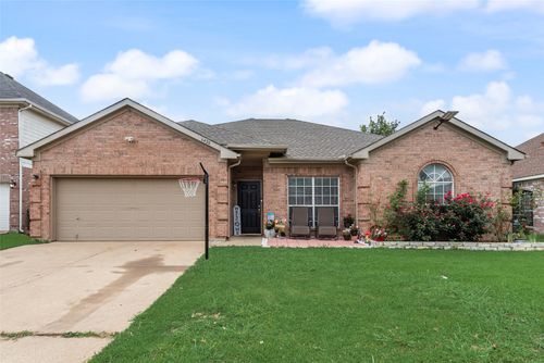 6420 St Alban Ct, Arlington, TX, 76001-7895 | Card Image