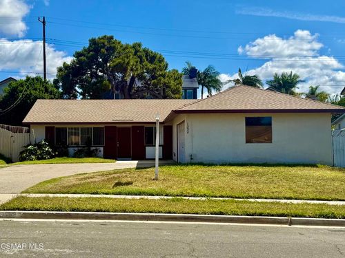1352 Elsinor Avenue, Ventura, CA, 93004 | Card Image