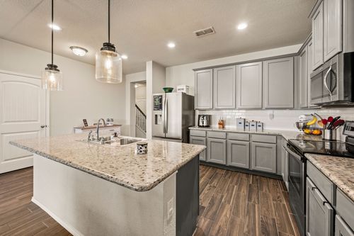 3120 Coyote Canyon Trl, Fort Worth, TX, 76108-1749 | Card Image