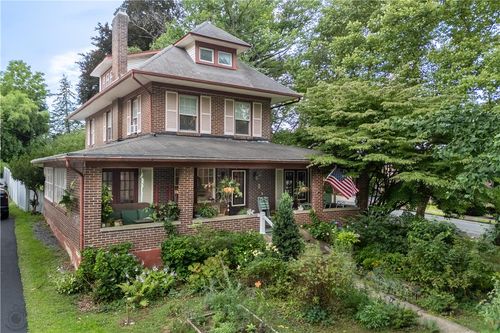 26 N 14th St, EASTON, PA, 18042-3216 | Card Image