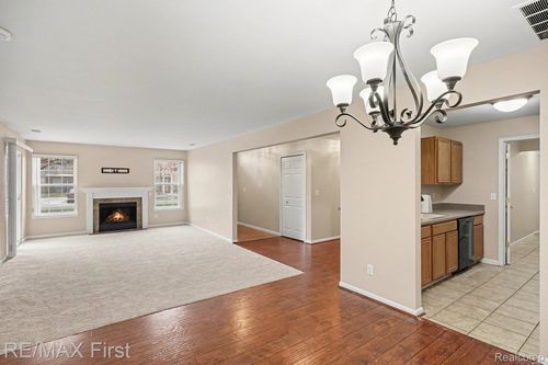 46124 Allenton Dr, Macomb, MI, 48044-5221 | Card Image