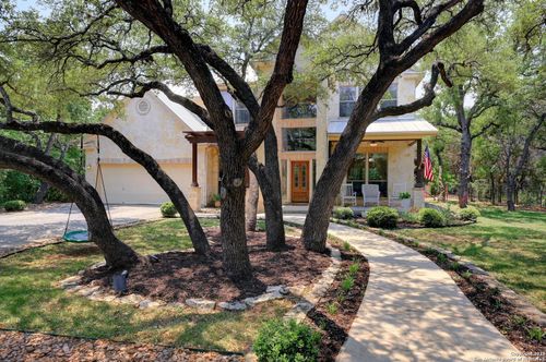 15315 Flying Cir, Helotes, TX, 78023-3715 | Card Image
