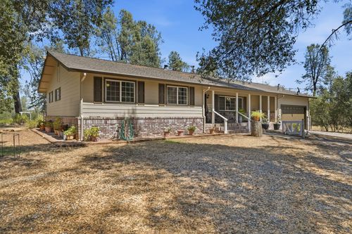 17536 Treat Avenue, Anderson, CA, 96007 | Card Image