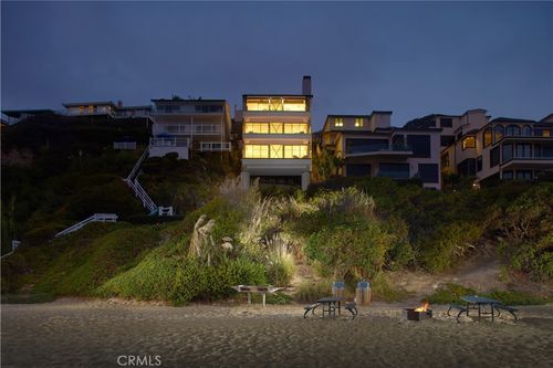 33 Bay Dr, Laguna Beach, CA, 92651-6780 | Card Image