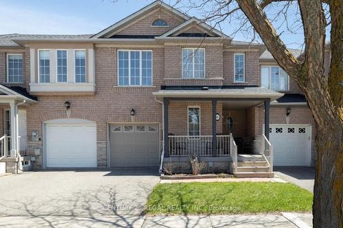 43 Waterton Cres, Richmond Hill, ON, L4B4L2 | Card Image