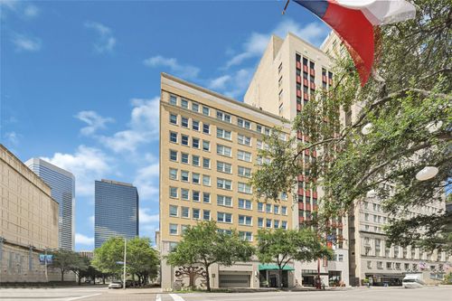 7d-1120 Texas St, Houston, TX, 77002-3135 | Card Image