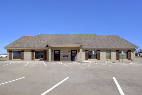 809 Woodrow Wilson Ray Cir, Bridgeport, TX, 76426-5024 | Card Image