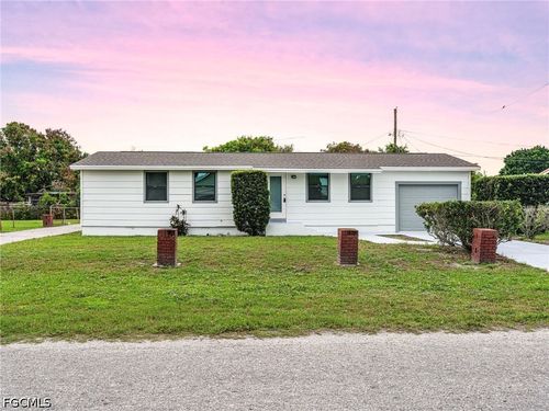 1028 Kentucky Ave, Clewiston, FL, 33440-5501 | Card Image