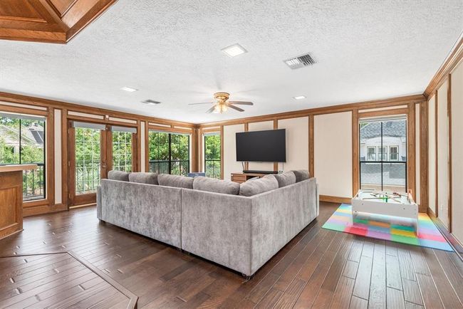9410 Windrush Dr, House other with 4 bedrooms, 4 bathrooms and 3 parking in Spring TX | Image 24