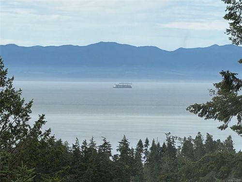 2270 Henlyn Dr, Sooke, BC, V9Z0N5 | Card Image