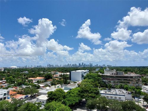 apt-1121-3000 Coral Way, Miami, FL, 33145-3239 | Card Image