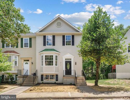 311 Crossing Rd, FREDERICKSBURG, VA, 22406-7835 | Card Image